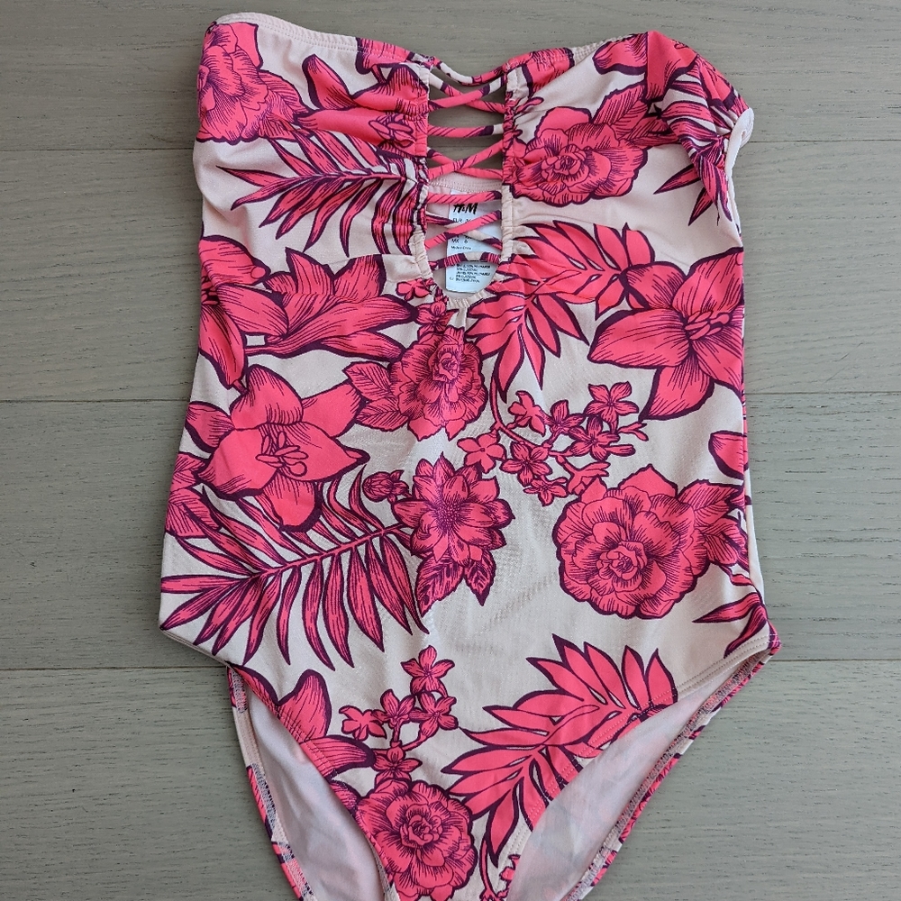 swimsuit